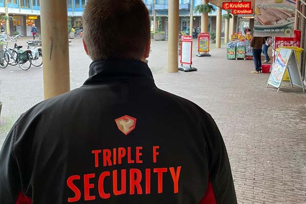 Winkelsurveillanten via Triple F Security